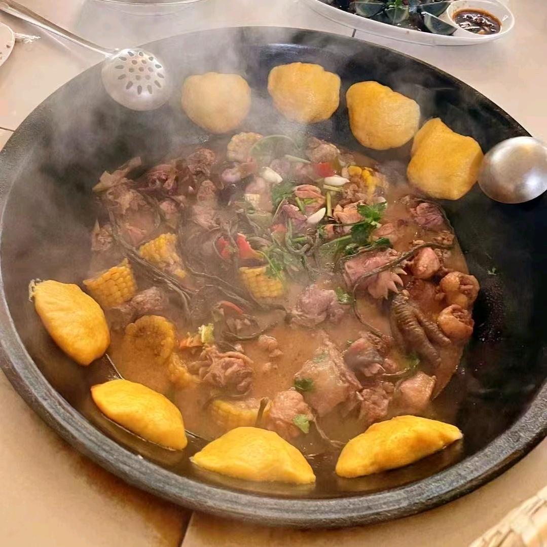 二舅家铁锅炖
