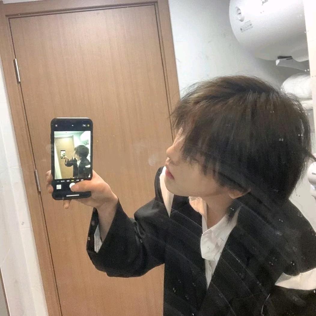 kk不吃香菜