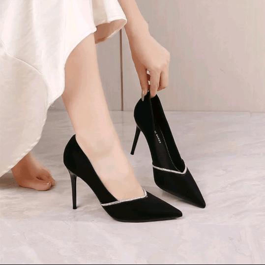 露莉女鞋店（1店）