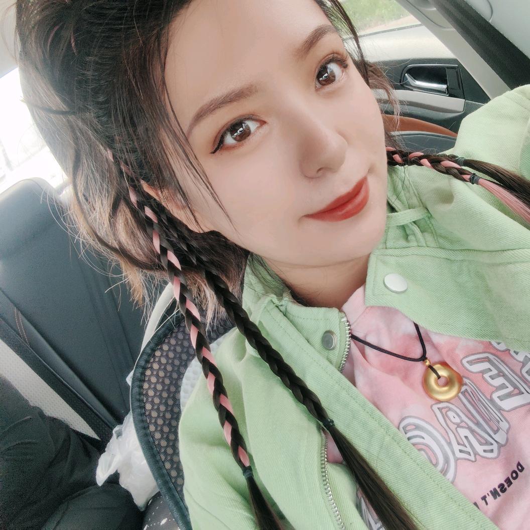 初一妈妈上门做眉毛👩