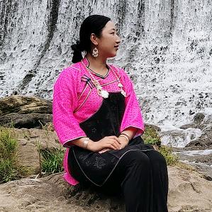 远嫁姑娘