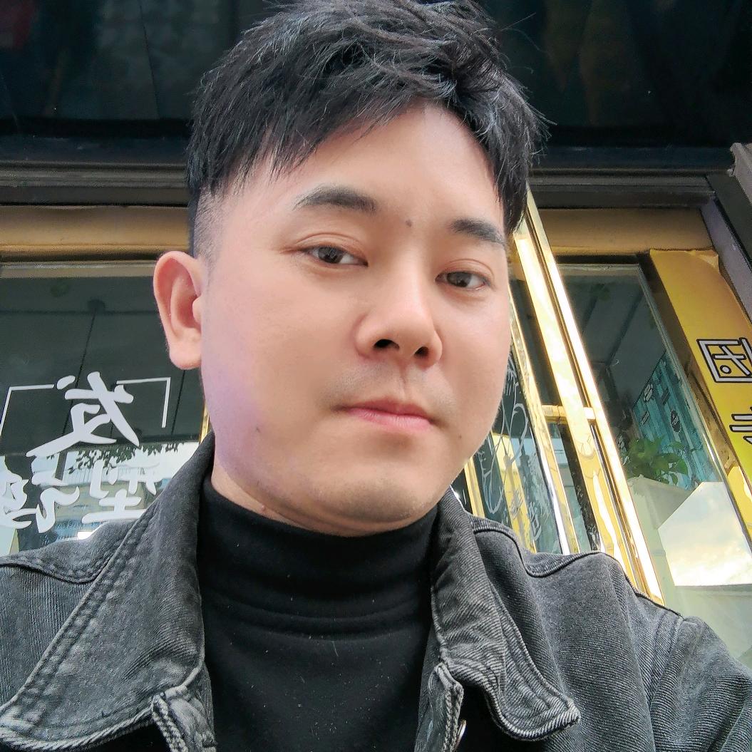 三市现代美发阿凯