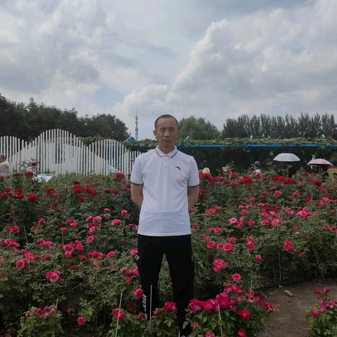 小米哥首播中
