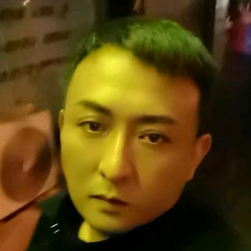 诗和远方🕷🕷🕷