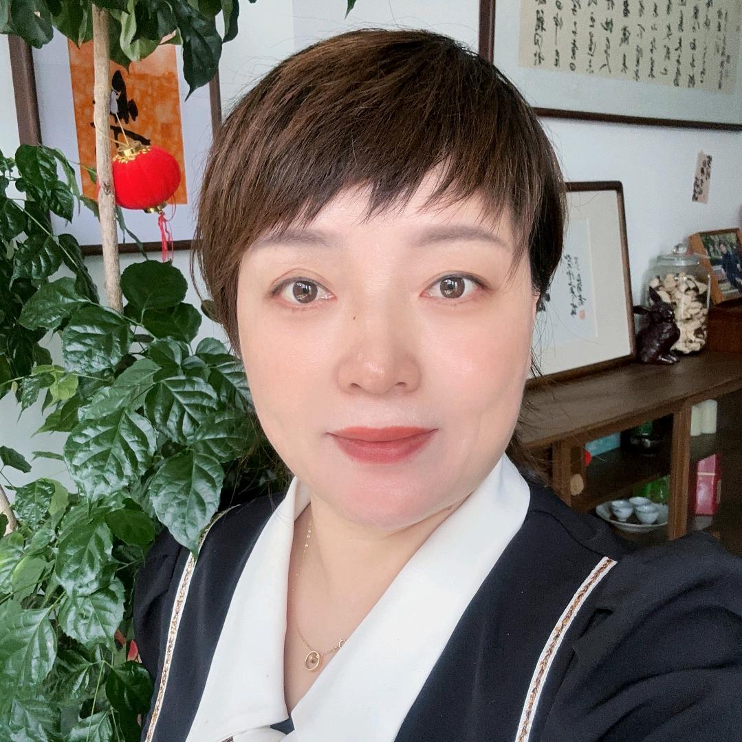 英子姐🎤（每晚9:40）