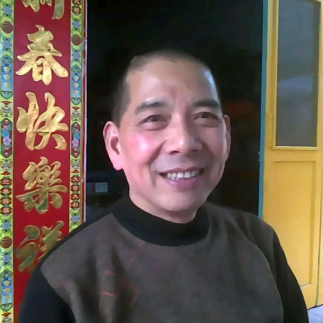 胡良灏:原名:日月明君