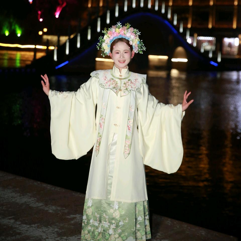 易万二