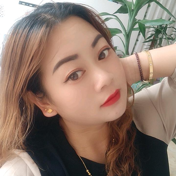 有你在我左右💞💞