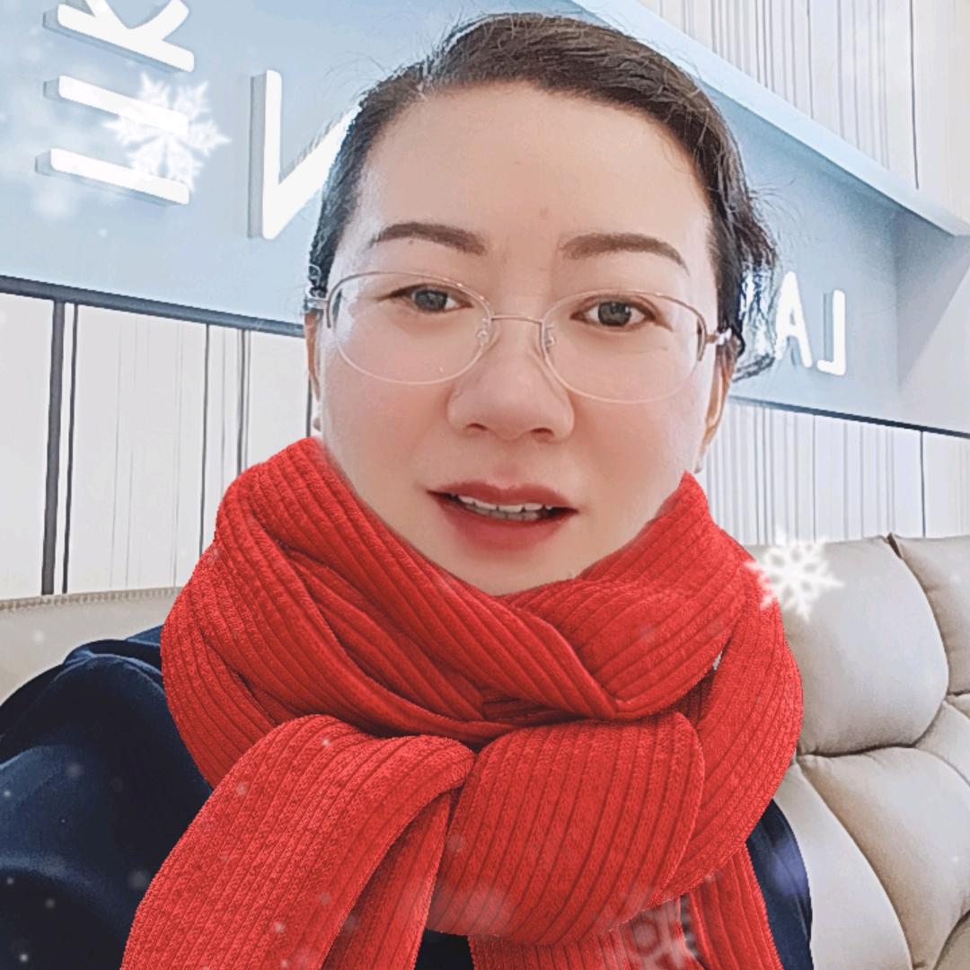 宜宾吴姐兰客厅窗帘墙布