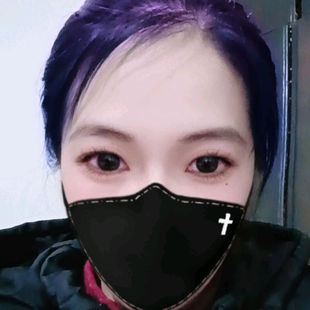 猪猪棒爱吃零食