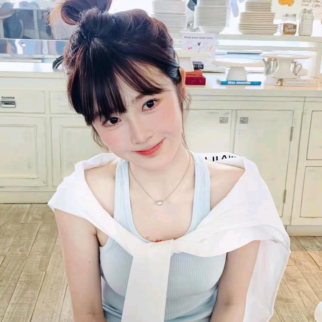 丽丽爱吃糖