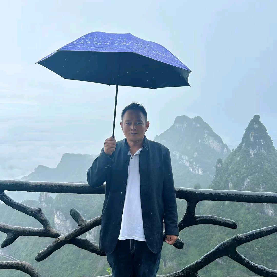 用户3740202760704卢斌