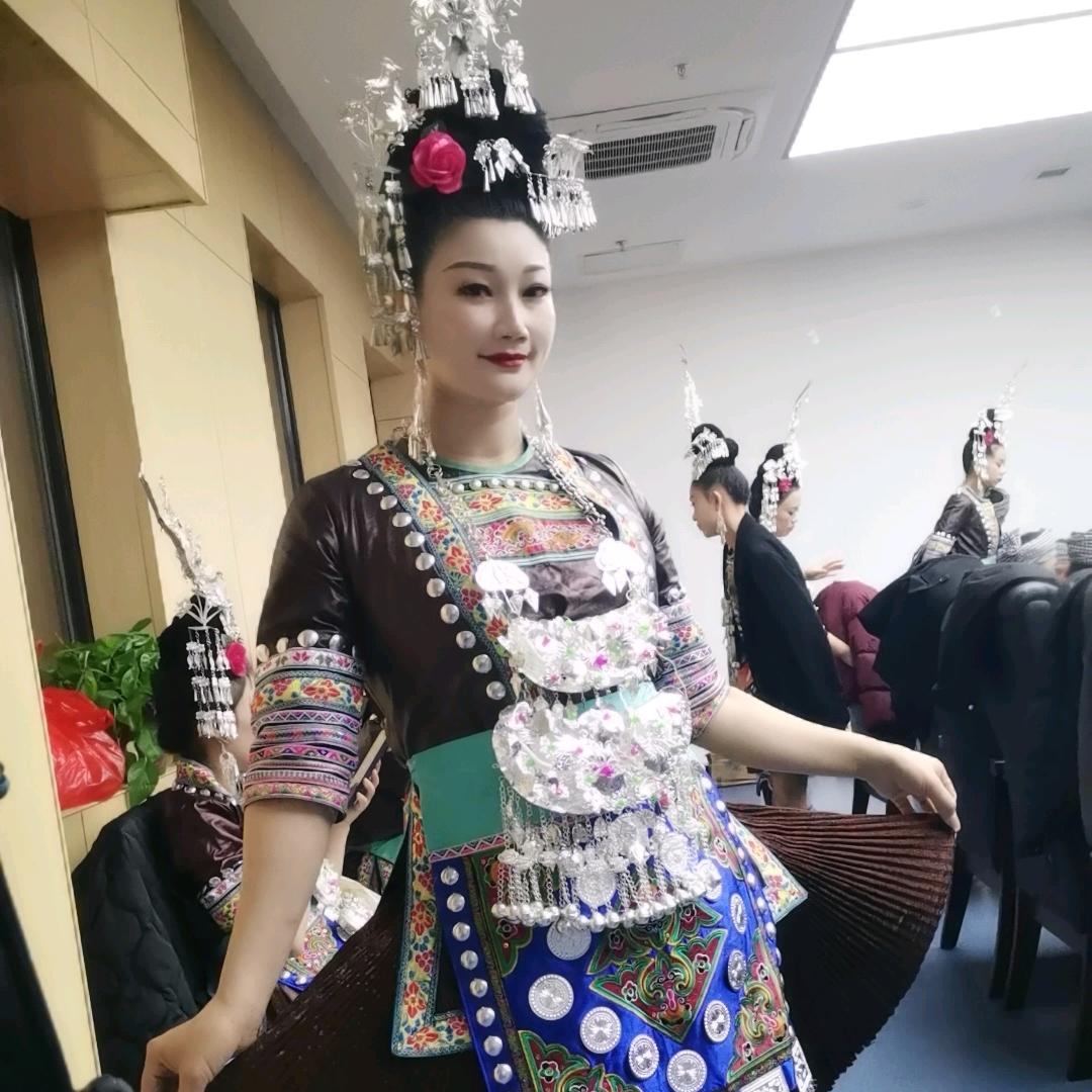 万*人*迷