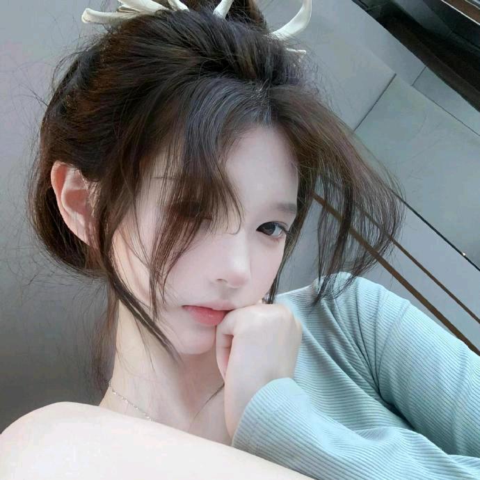 最爱梨绘衣