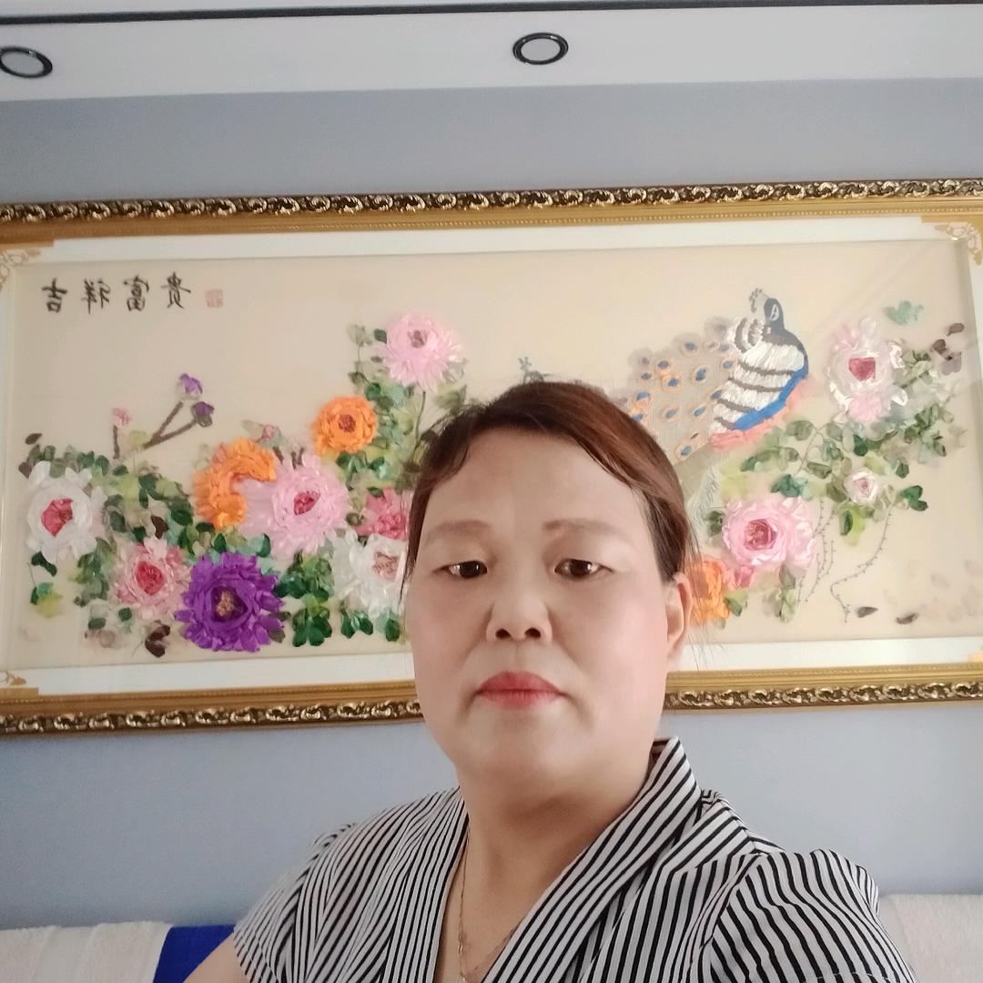 @张姐。无聊开开直播。