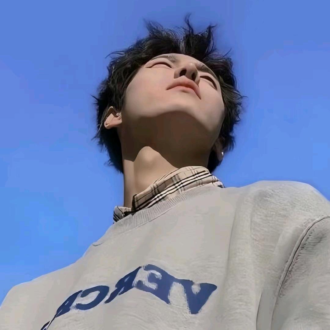 一只爱坤坤坤111