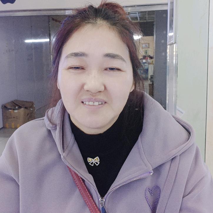 雪儿爱唱歌