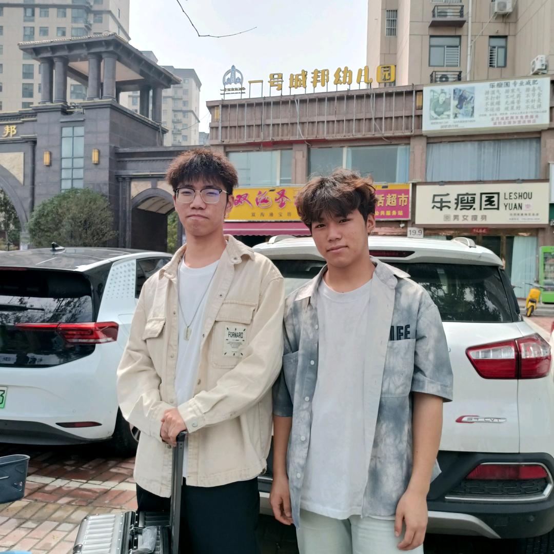 卡车司机虎哥