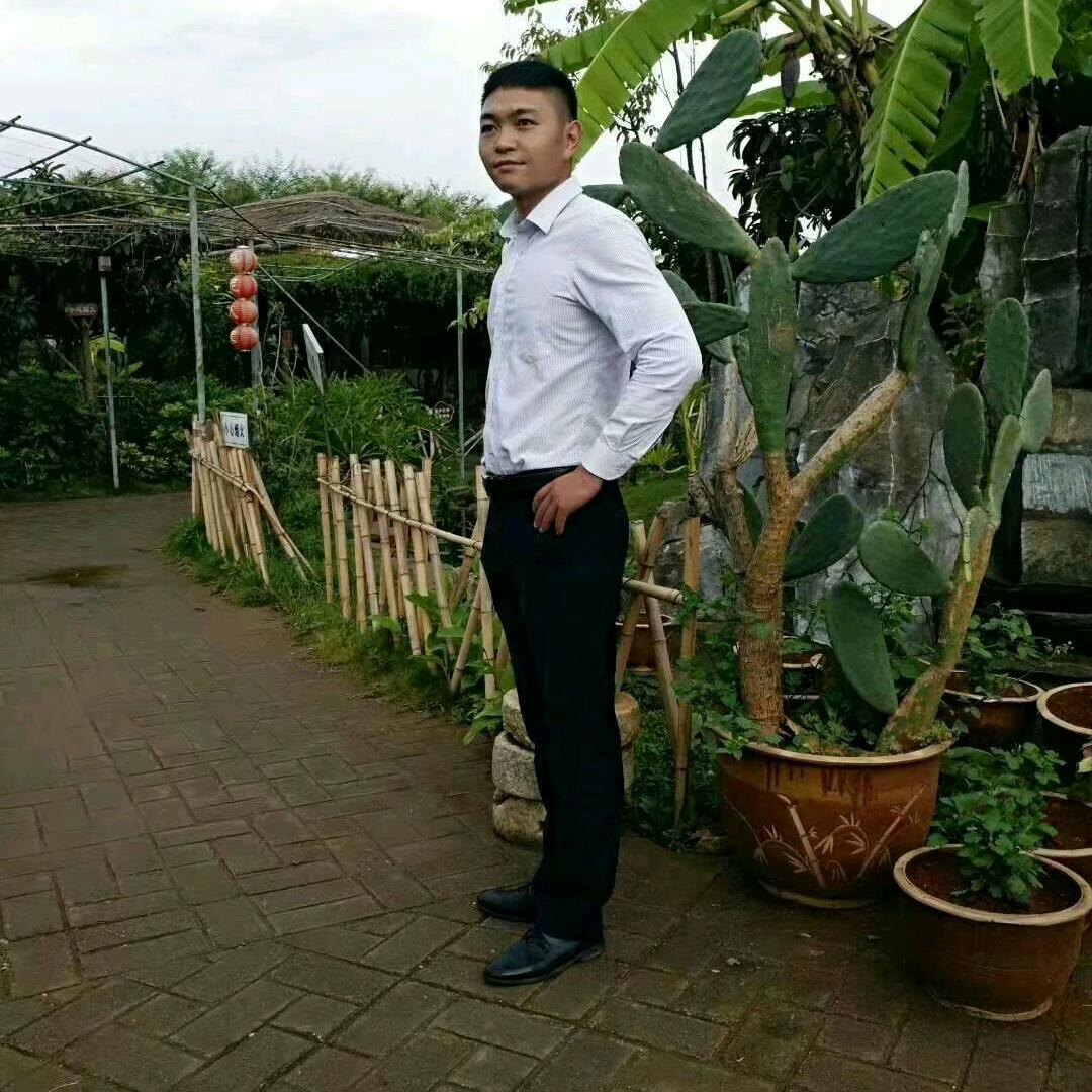 西双版纳汇德建筑劳务有限公司—小陈