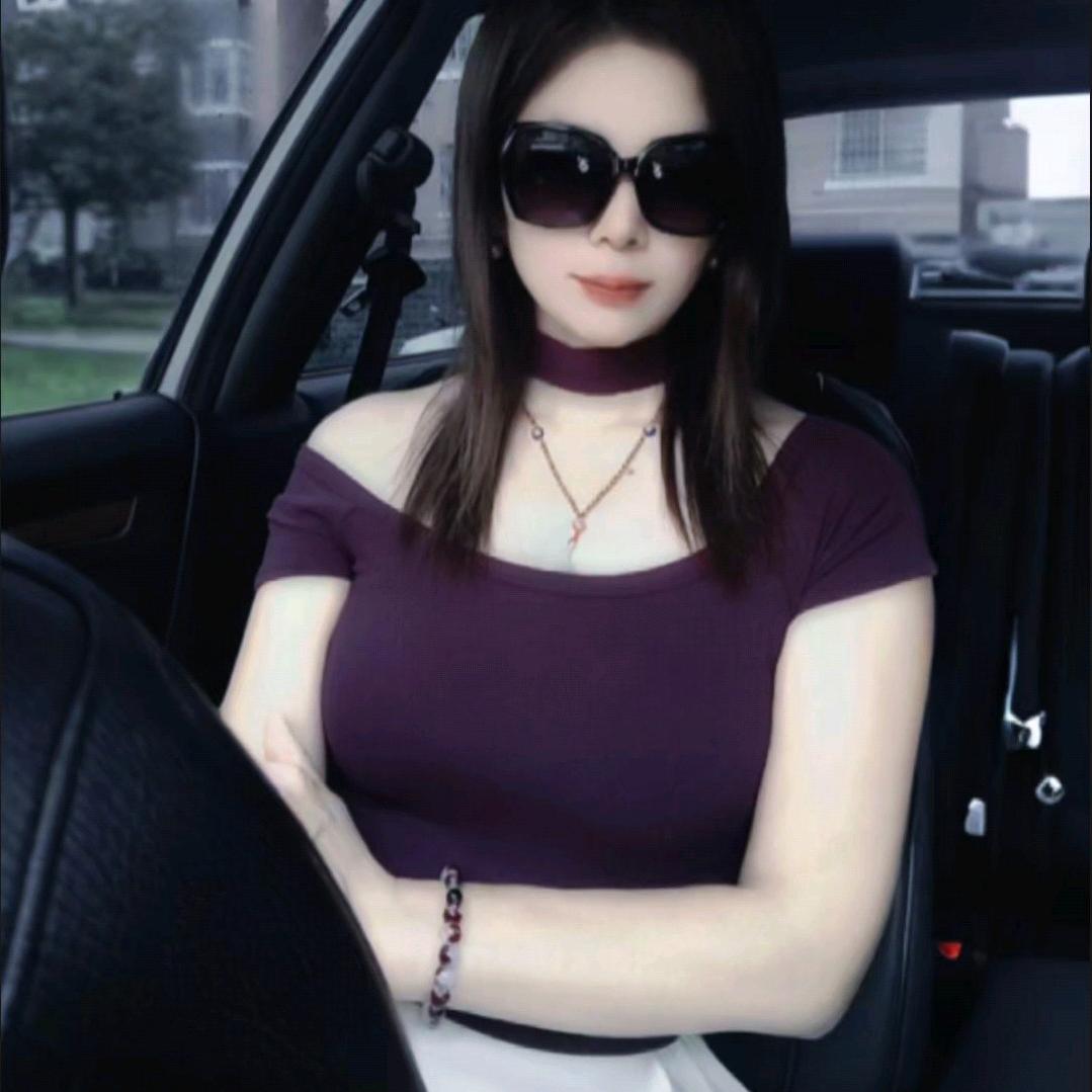 娜娜姐(不定时开播）