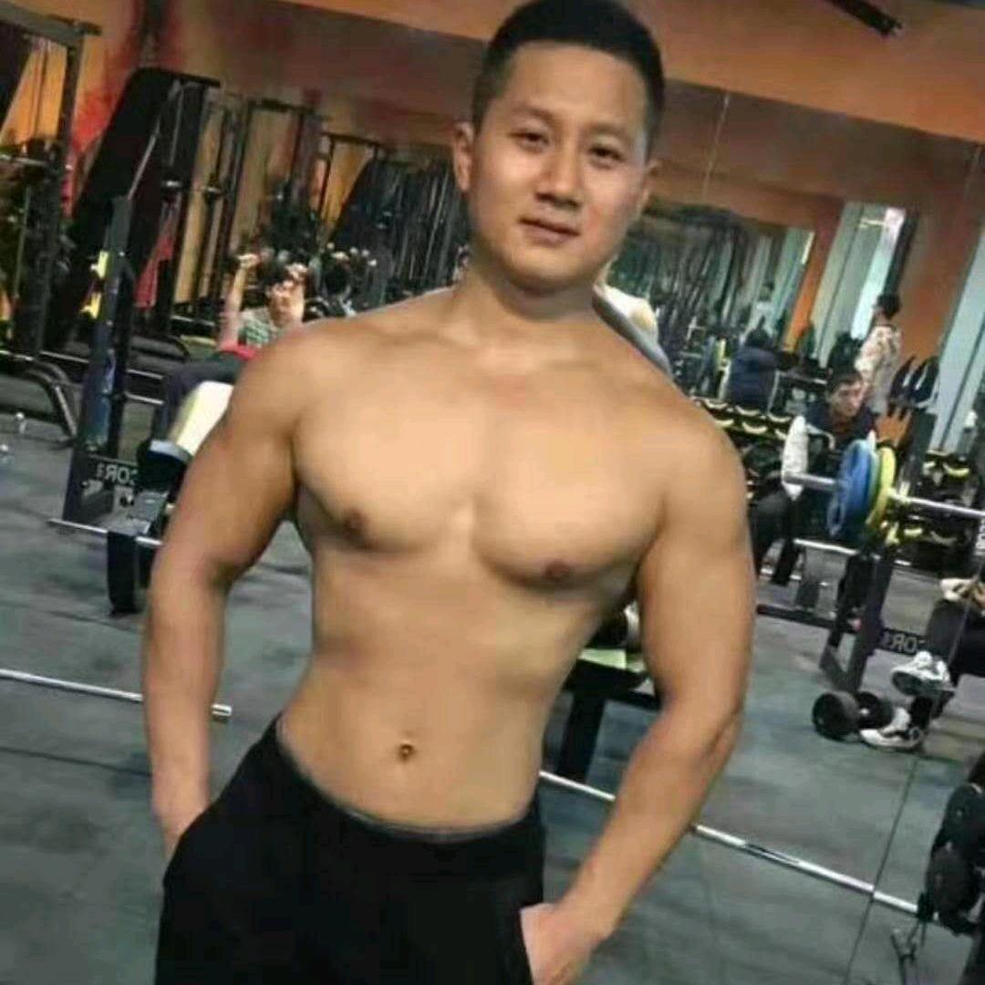 白山中体游泳健身赵云☁️