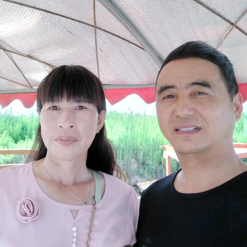 蔡弟兄美子服饰
