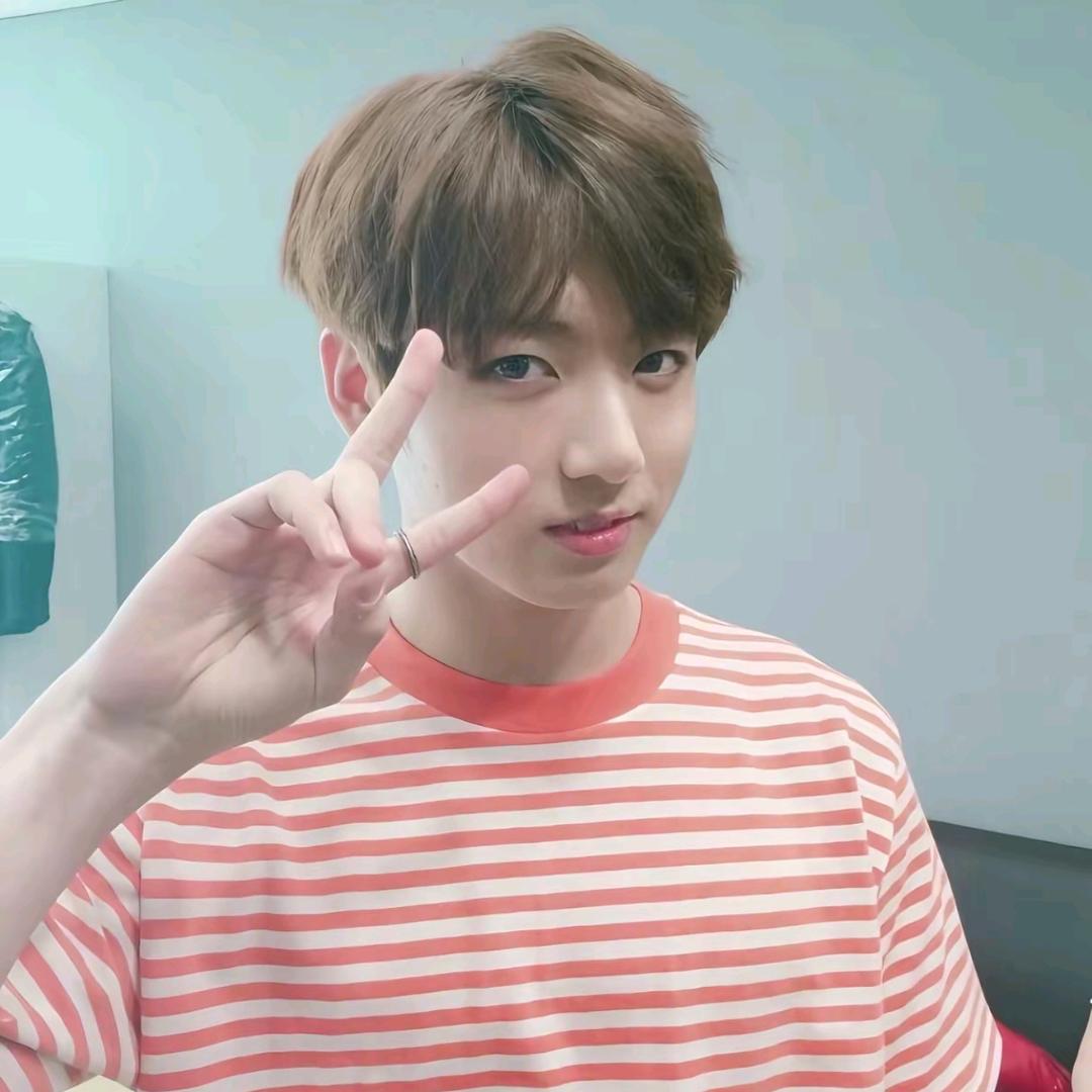 穿JK制服被JK制服