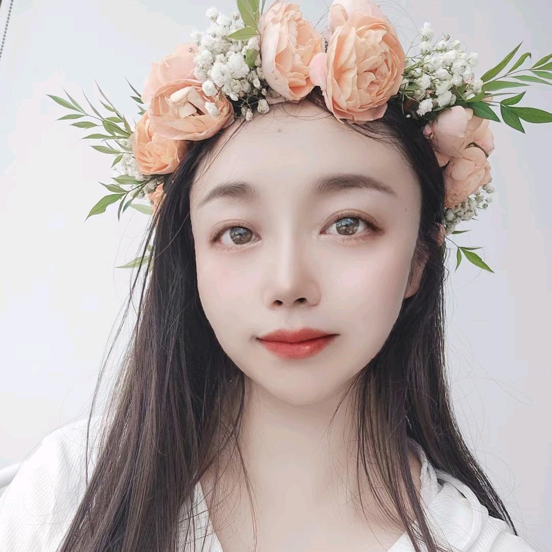 小黒甁老板娘糖糖