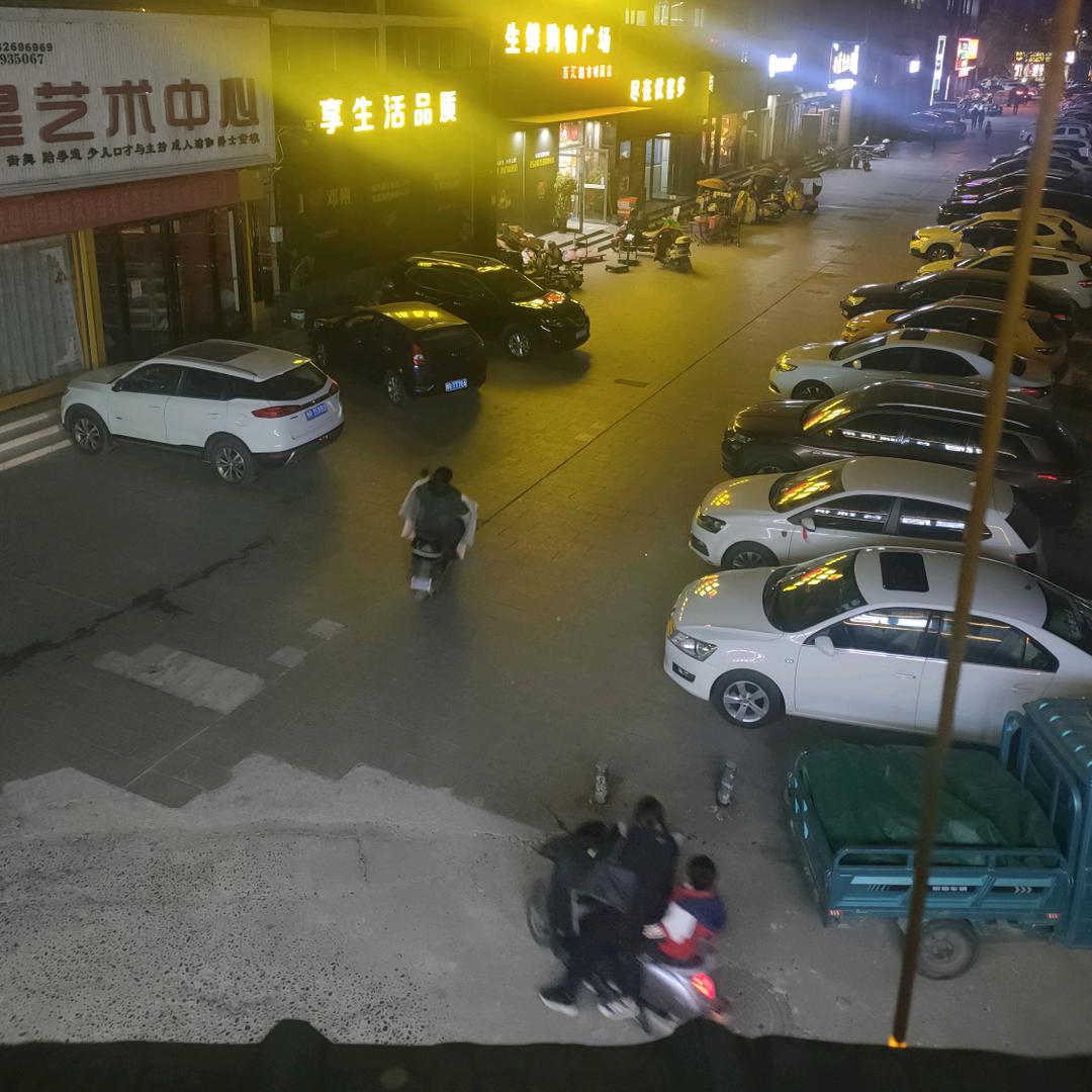 媚儿