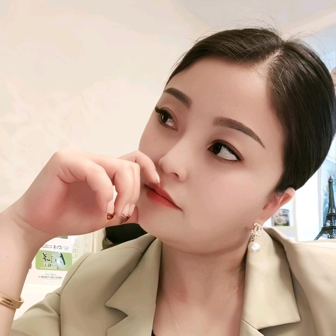 月半琴