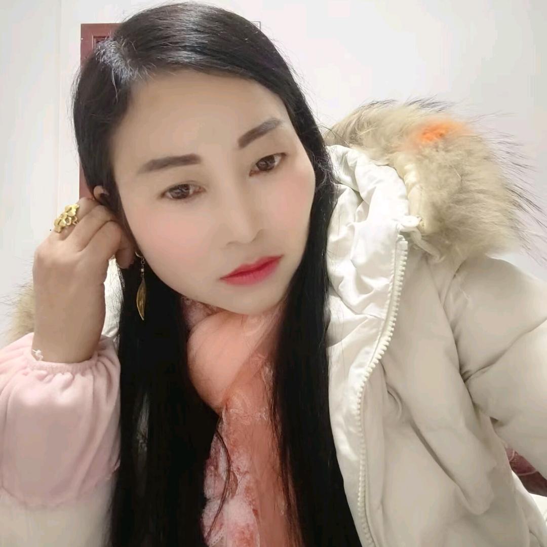 山歌白牡丹