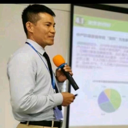 爱唱歌的老司机（练氏家族）