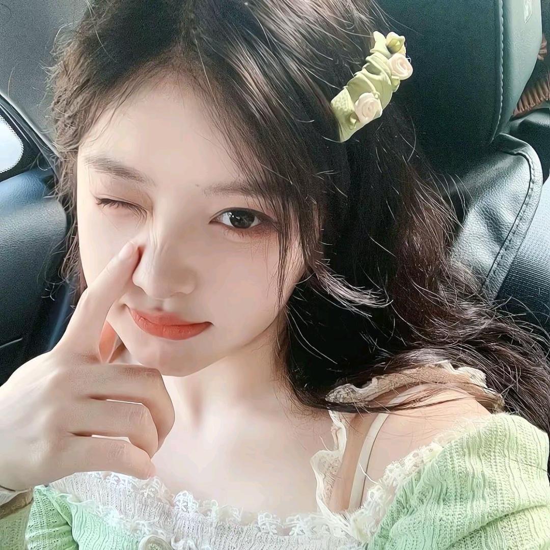 🤓💩😇👻😬☠️👾👽😯👀