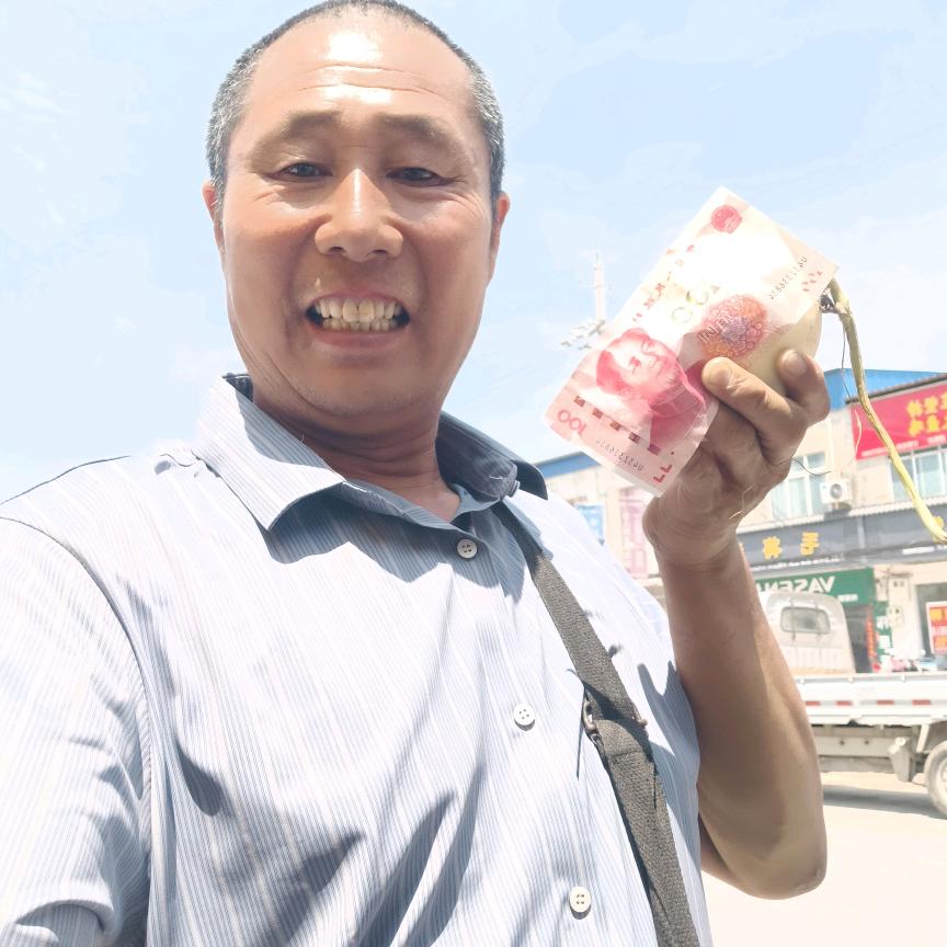 《西瓜摊才哥🍉🍉🍉》