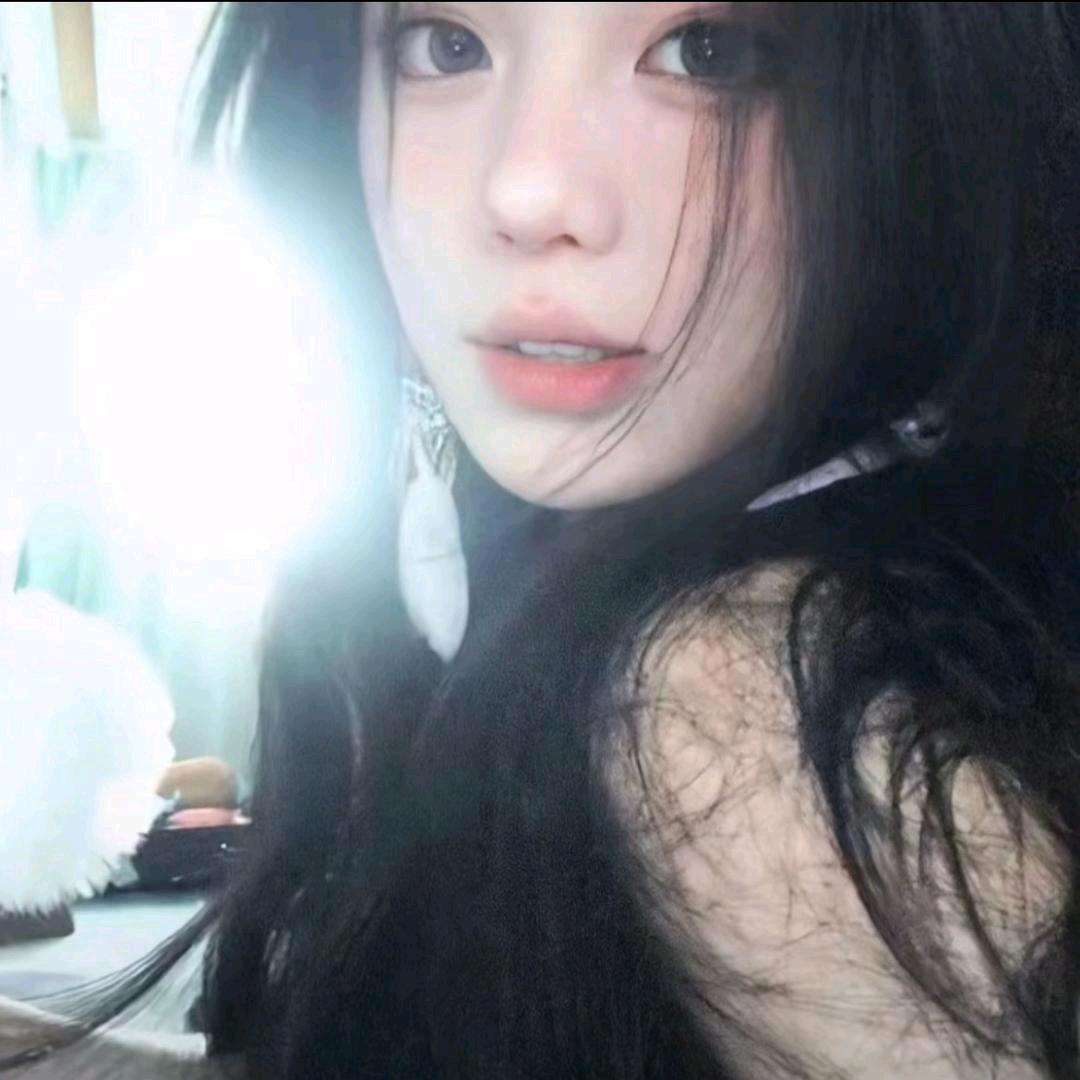 蓝桉`