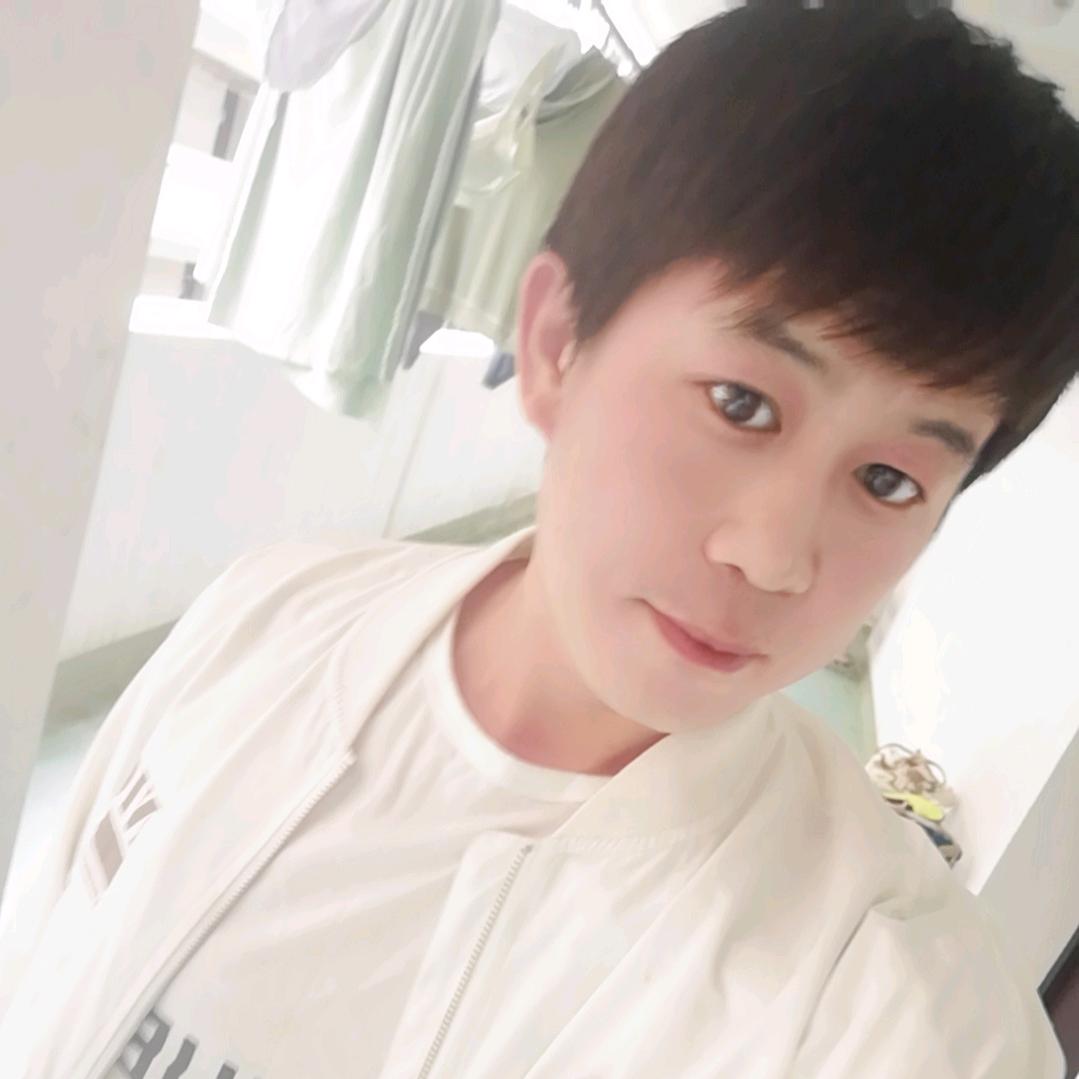 happy(๑• . •๑)飞飞