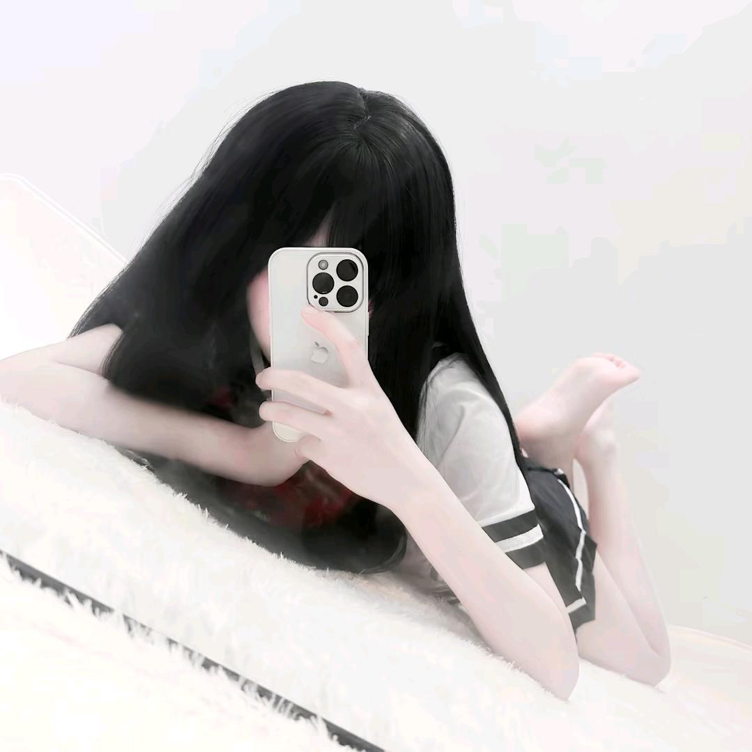 椰子(>﹏<)