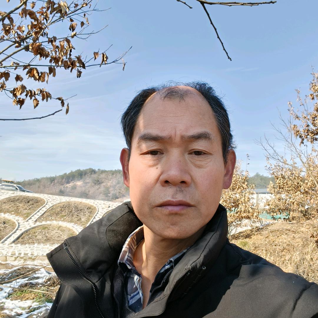 坚强哥