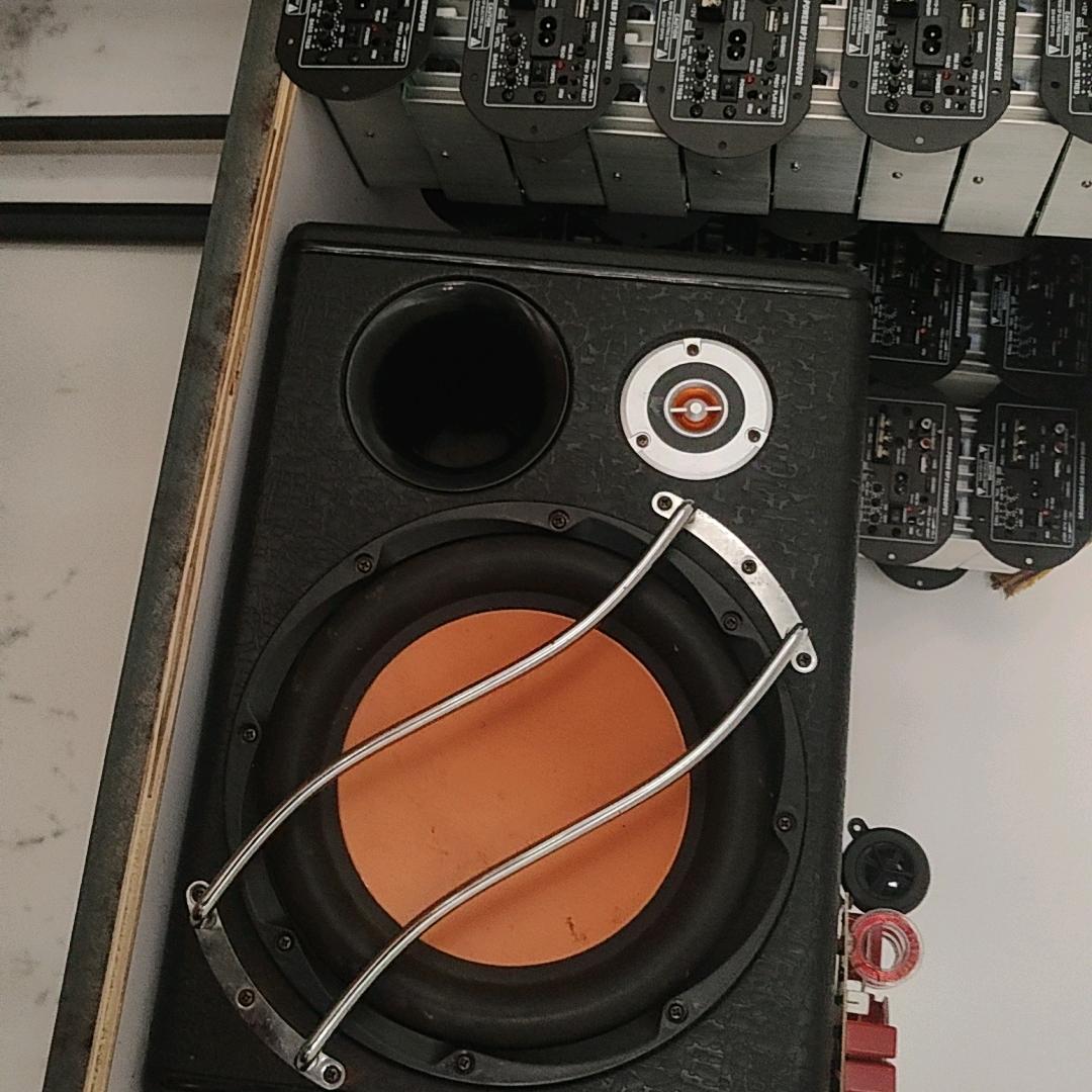 低音炮功放