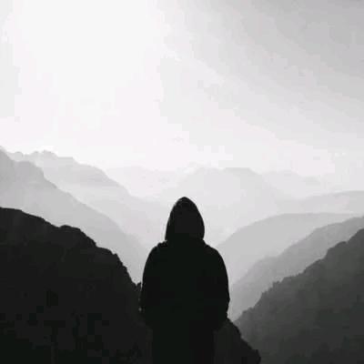 半载匆匆