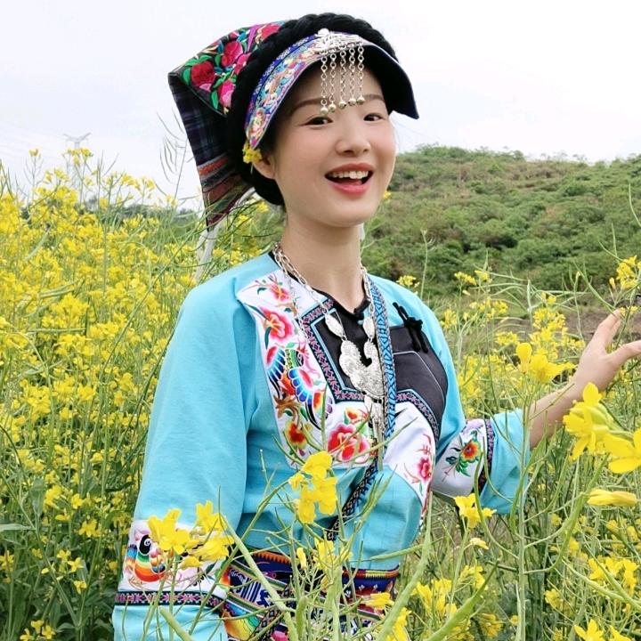 木屋小罗妹