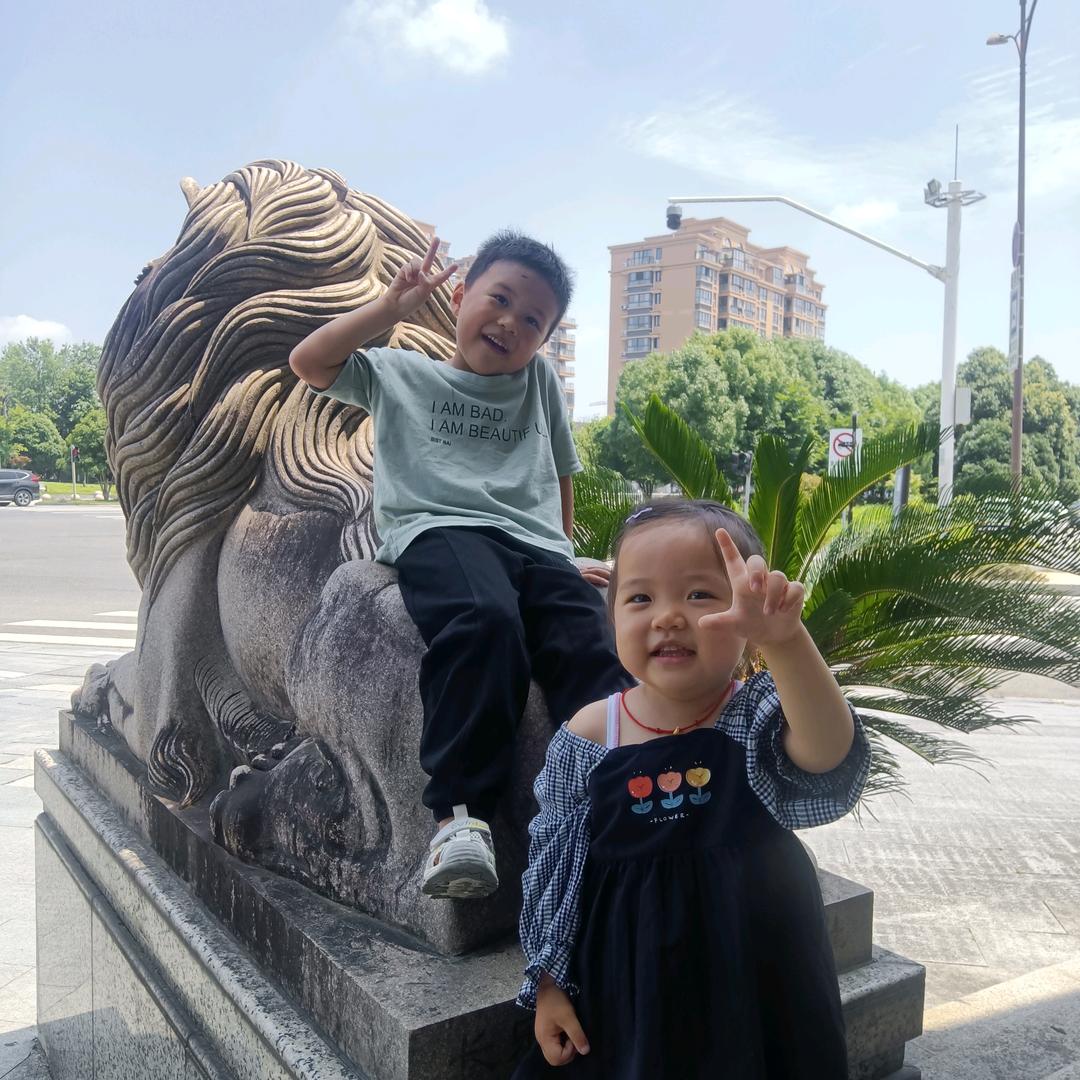 陈濬