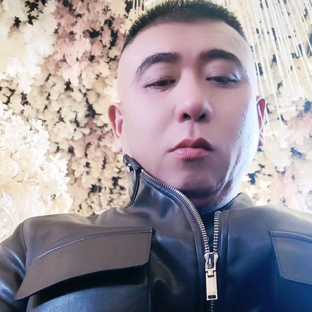 袁绍臣