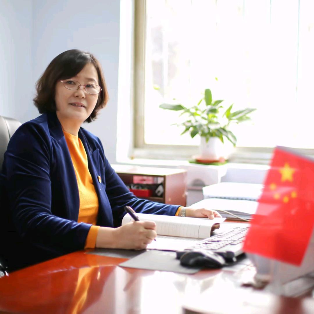 淄博经开区南定镇小董村支书刘姐