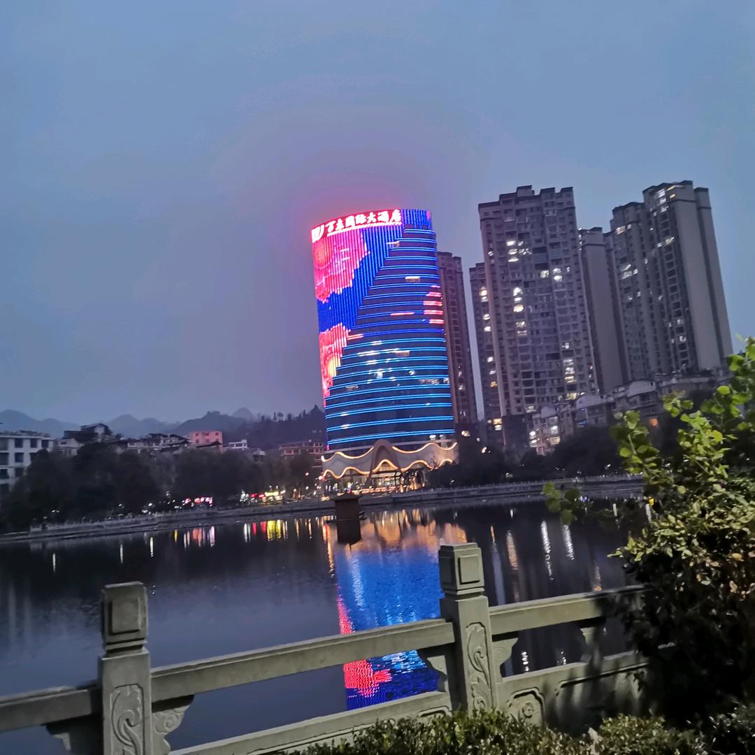 多年以后？？？？？？？