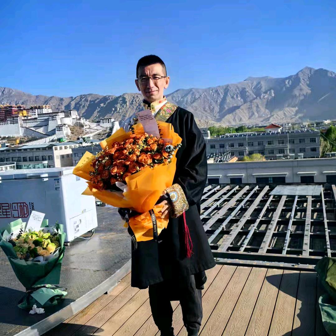 美丽的机器人