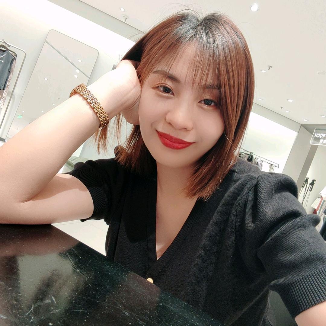 李李˓ ˓♡