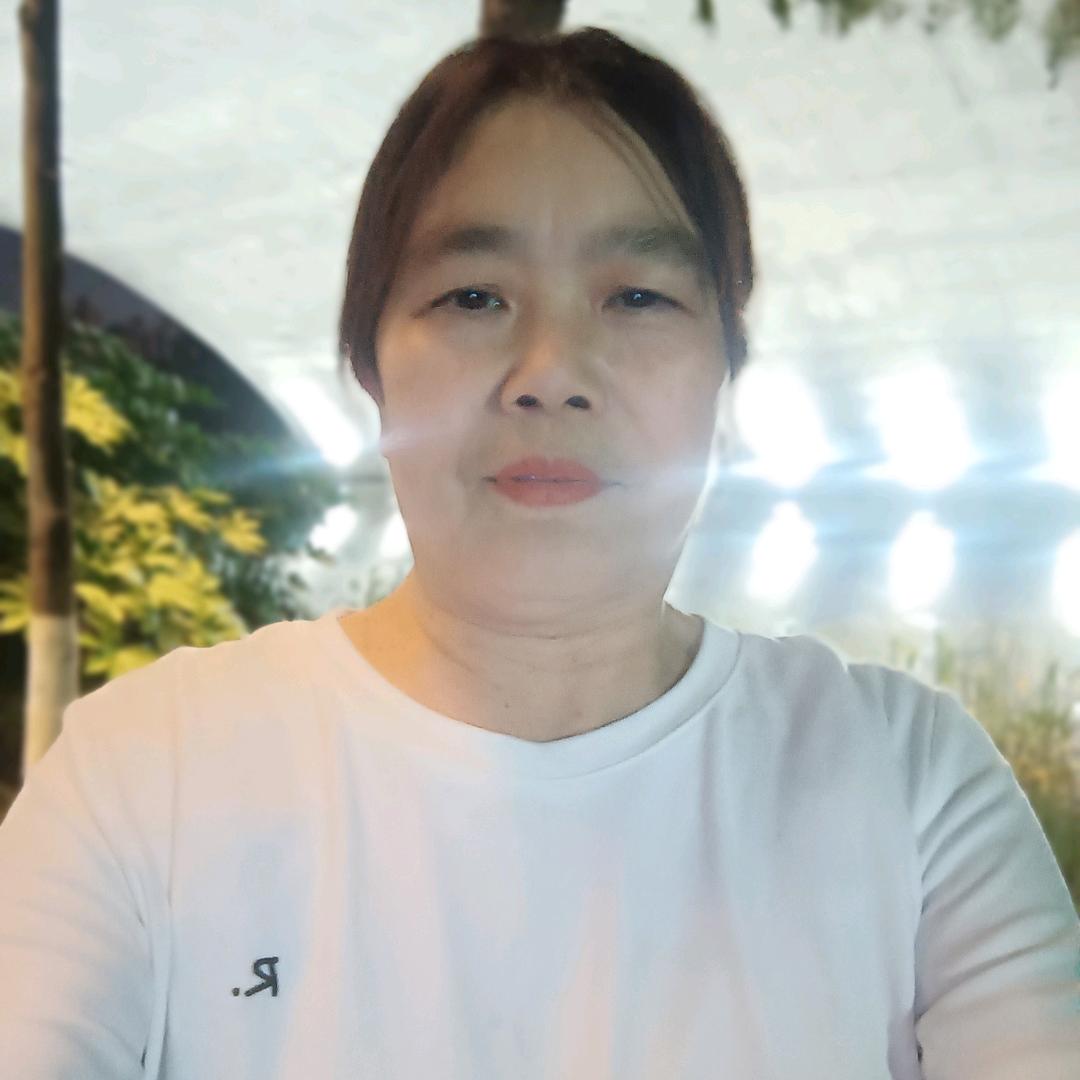 喜欢拍抖音的轩