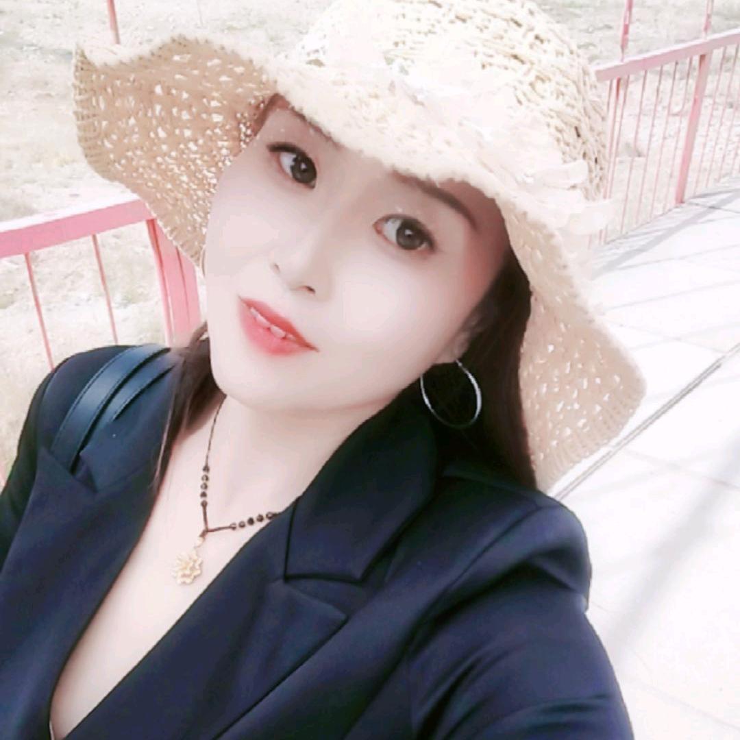 happy      一刻值千金