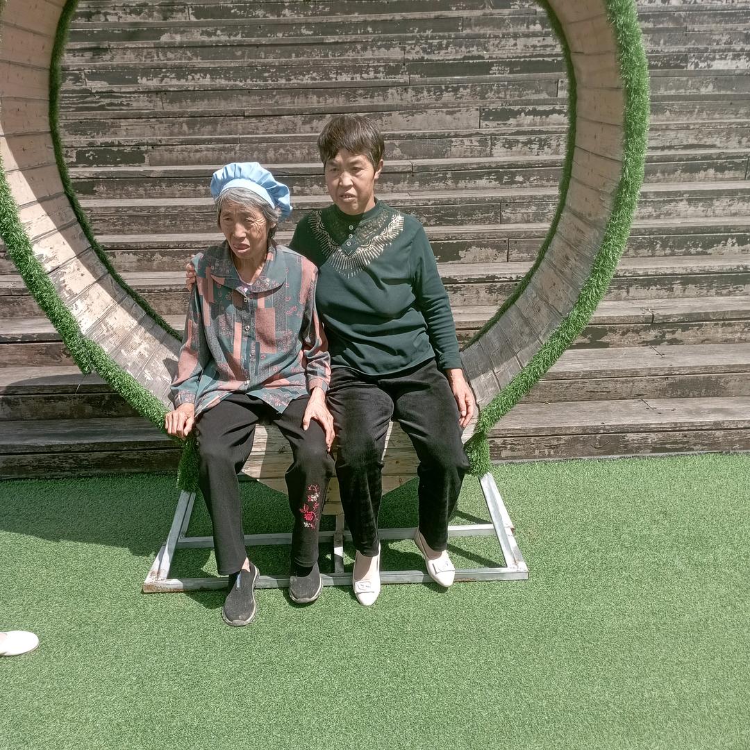 邓成林